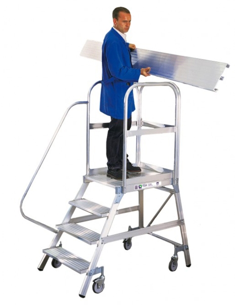 Plate-forme simple accès à roulettes - 3 marches - hauteur de travail 2700 mm